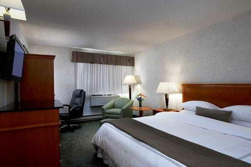 Best Western Airport Inn Calgary Zewnętrze zdjęcie